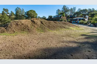 1379 Steele Canyon Road, Napa, CA 94558 - Photo 31