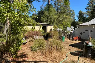 44170 Lakeview Ave, Laytonville, CA 95454 - Photo 17