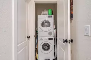 2666 SE Franz Kafka Ave, Santa Rosa, CA 95404 - Photo 17