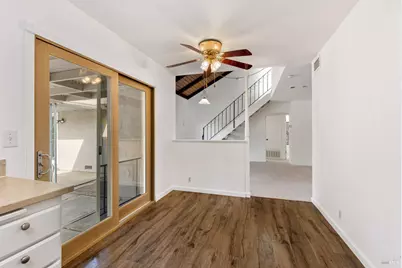 570 Berkeley Way, Fairfield, CA 94533 - Photo 15