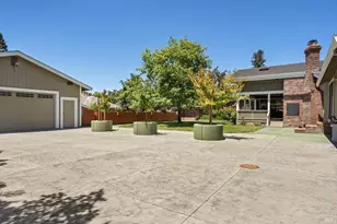 6133 Tamara Ln, Windsor, CA 95492 - Photo 7