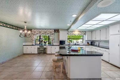 6133 Tamara Lane, Windsor, CA 95492 - Photo 7
