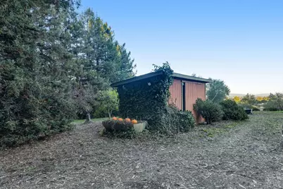 700 Old King Road, Petaluma, CA 94952 - Photo 39