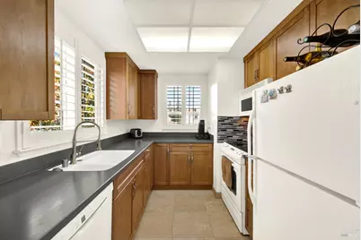 565 Lori Drive #80, Benicia, CA 94510 - Photo 35