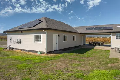 22033 Bonness Road, Sonoma, CA 95476 - Photo 11