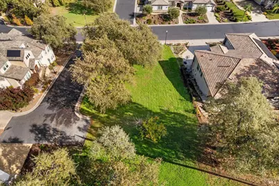 2036 Zinfandel Court, Vacaville, CA 95688 - Photo 25