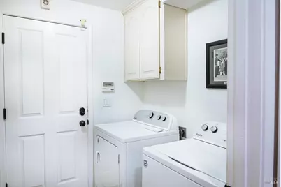 810 Wine Court, Petaluma, CA 94954 - Photo 31