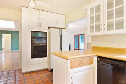 700 Cecelia Drive, Glen Ellen, CA 95442 - Photo 5