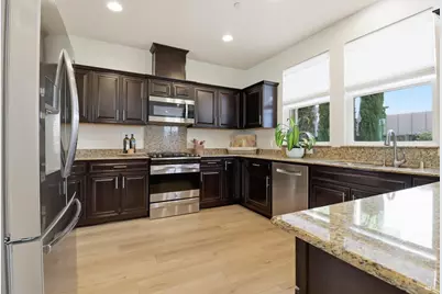 586 Sapphire Street, Petaluma, CA 94952 - Photo 17