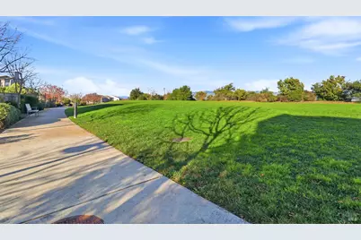 586 Sapphire Street, Petaluma, CA 94952 - Photo 49