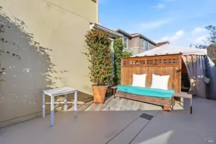 586 Sapphire St, Petaluma, CA 94952 - Photo 45