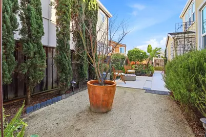 586 Sapphire Street, Petaluma, CA 94952 - Photo 37