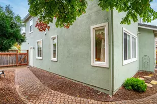 266 Cambridge Ln, Petaluma, CA 94952 - Photo 39