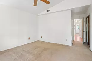 309 Regency Cir, Vacaville, CA 95687 - Photo 33