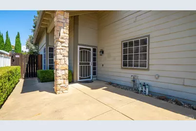 309 Regency Circle, Vacaville, CA 95687 - Photo 5