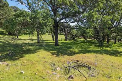 738 Bridle Ridge Court, Fairfield, CA 94534 - Photo 9