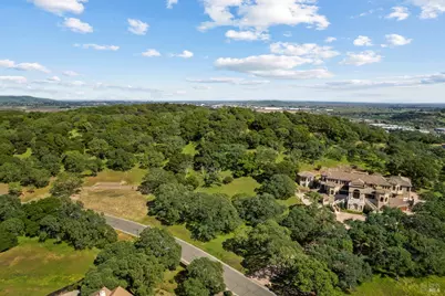 738 Bridle Ridge Court, Fairfield, CA 94534 - Photo 17