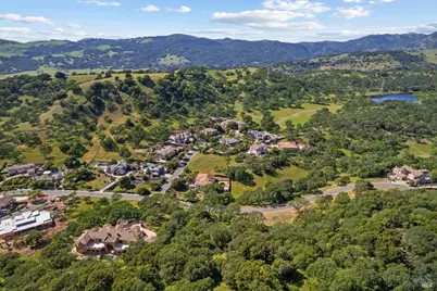 738 Bridle Ridge Court, Fairfield, CA 94534 - Photo 27