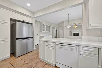23 Greenham Court, Novato, CA 94949 - Photo 7