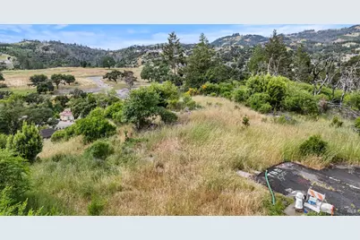 4030 Bridlewood Court, Santa Rosa, CA 95403 - Photo 3