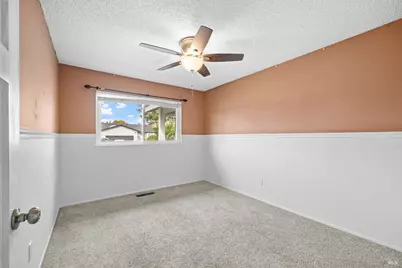 518 Courtyard Circle, Santa Rosa, CA 95407 - Photo 13