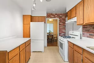 1047 E Tennessee Ct, Fairfield, CA 94533 - Photo 9