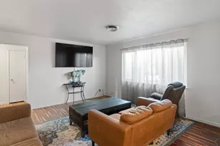 1047 E Tennessee Ct, Fairfield, CA 94533 - Photo 5