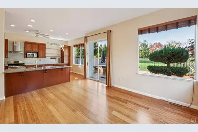 1889 Falcon Ridge Drive, Petaluma, CA 94954 - Photo 11