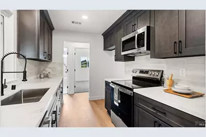 923 Steller Way, Suisun City, CA 94585 - Photo 9