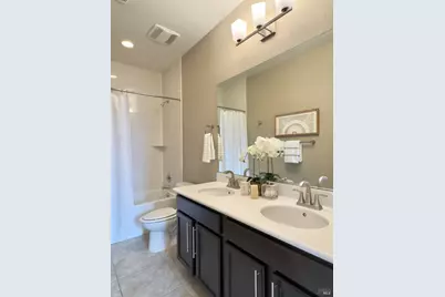 874 Erin Way, Napa, CA 94559 - Photo 35