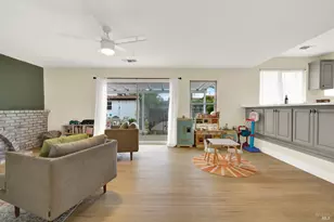 196 Caldwell Dr, Vacaville, CA 95687 - Photo 17