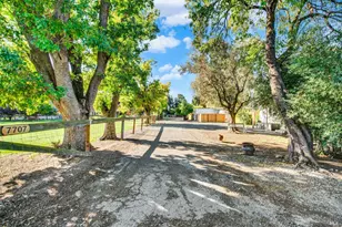 7707 Serpa Ln, Dixon, CA 95620 - Photo 5