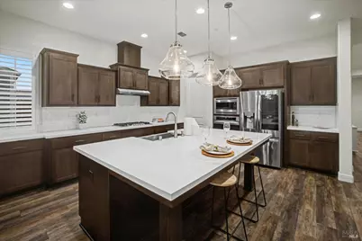 6006 Peacock Court, Vacaville, CA 95688 - Photo 13