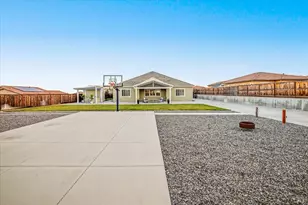 6006 Peacock Ct, Vacaville, CA 95688 - Photo 53