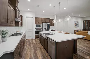 6006 Peacock Ct, Vacaville, CA 95688 - Photo 11