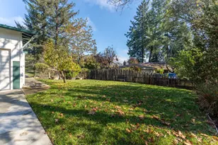 1590 Manzanita Dr, Ukiah, CA 95482 - Photo 27