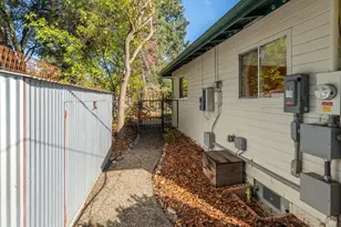 1590 Manzanita Dr, Ukiah, CA 95482 - Photo 29