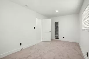 370 Clara St, Oakland, CA 94603 - Photo 27