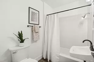 370 Clara St, Oakland, CA 94603 - Photo 31