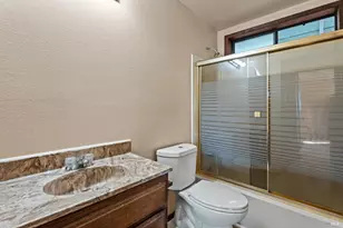 27931 Poppy Dr, Willits, CA 95490 - Photo 17