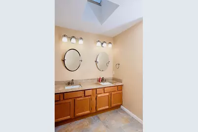 309 Sparrow Street, Vacaville, CA 95687 - Photo 15