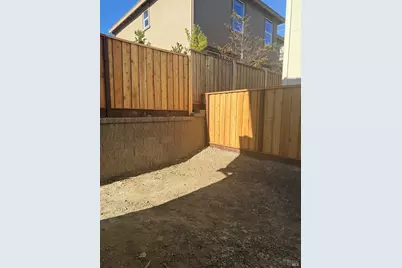 4680 Rivertown Place, Antioch, CA 94531 - Photo 15