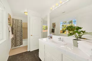 5050 Melissa Ln, Vacaville, CA 95688 - Photo 39