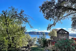 11613 Lakeview Dr, Clearlake Oaks, CA 95423 - Photo 19