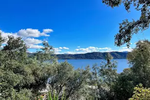 11613 Lakeview Dr, Clearlake Oaks, CA 95423 - Photo 21