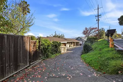 834 Meadowsweet Drive, Corte Madera, CA 94925 - Photo 33