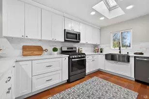 4933 Hansen Dr, Santa Rosa, CA 95409 - Photo 19