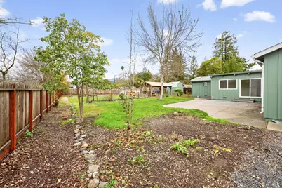 4933 Hansen Drive, Santa Rosa, CA 95409 - Photo 41