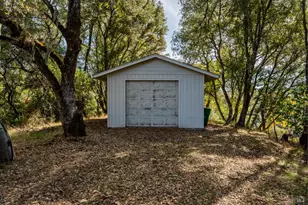 3371 Old River Rd, Ukiah, CA 95482 - Photo 19