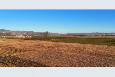 2110 Cuttings Wharf Road, Napa, CA 94559 - Photo 9